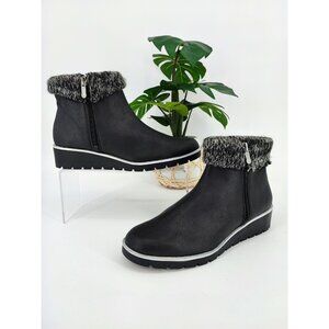 Adrienne Vittadini Women's Sport Black Ankle Booties Size 7.5 US